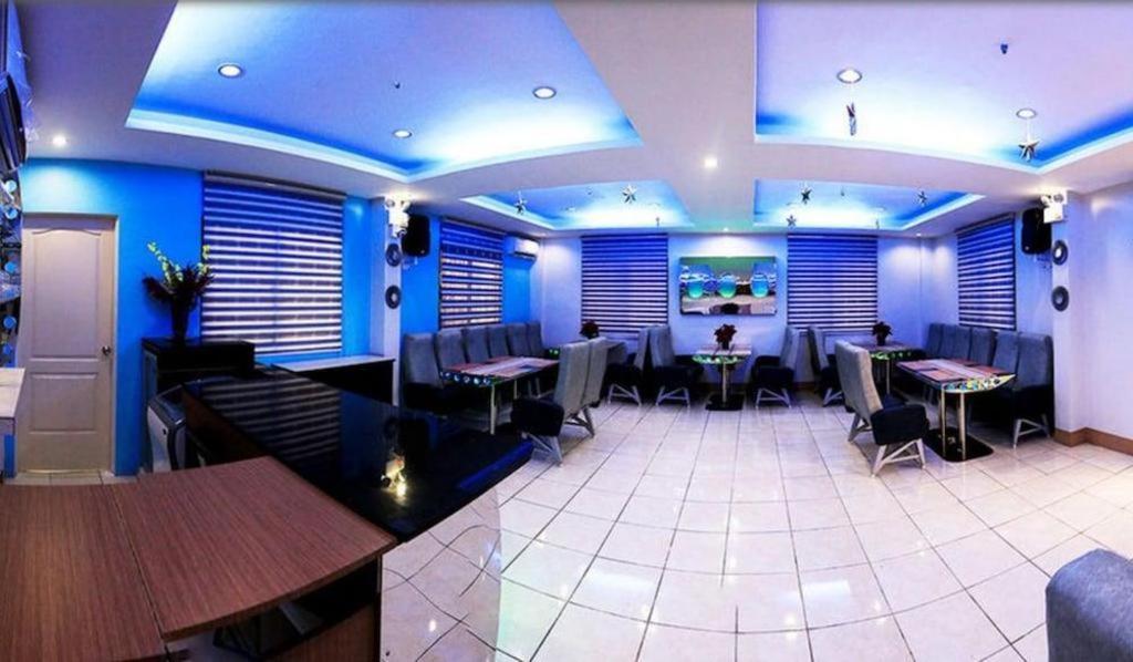 Aerostop Hotel & Restaurant Plaridel  Экстерьер фото